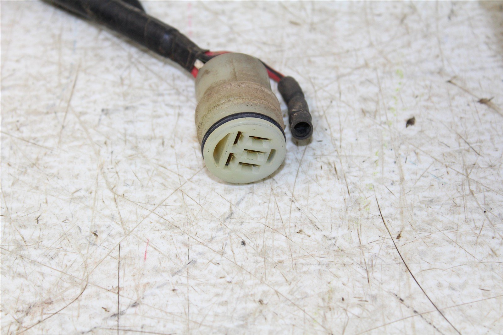 1987 Honda Fourtrax 350D Fuse Relay Electrical Box 11111