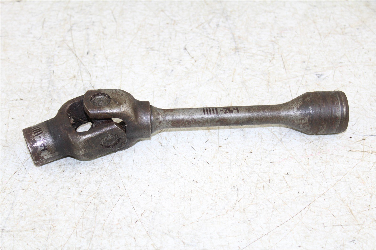 1987 Honda Fourtrax 350D Rear Drive Shaft Assembly 11111
