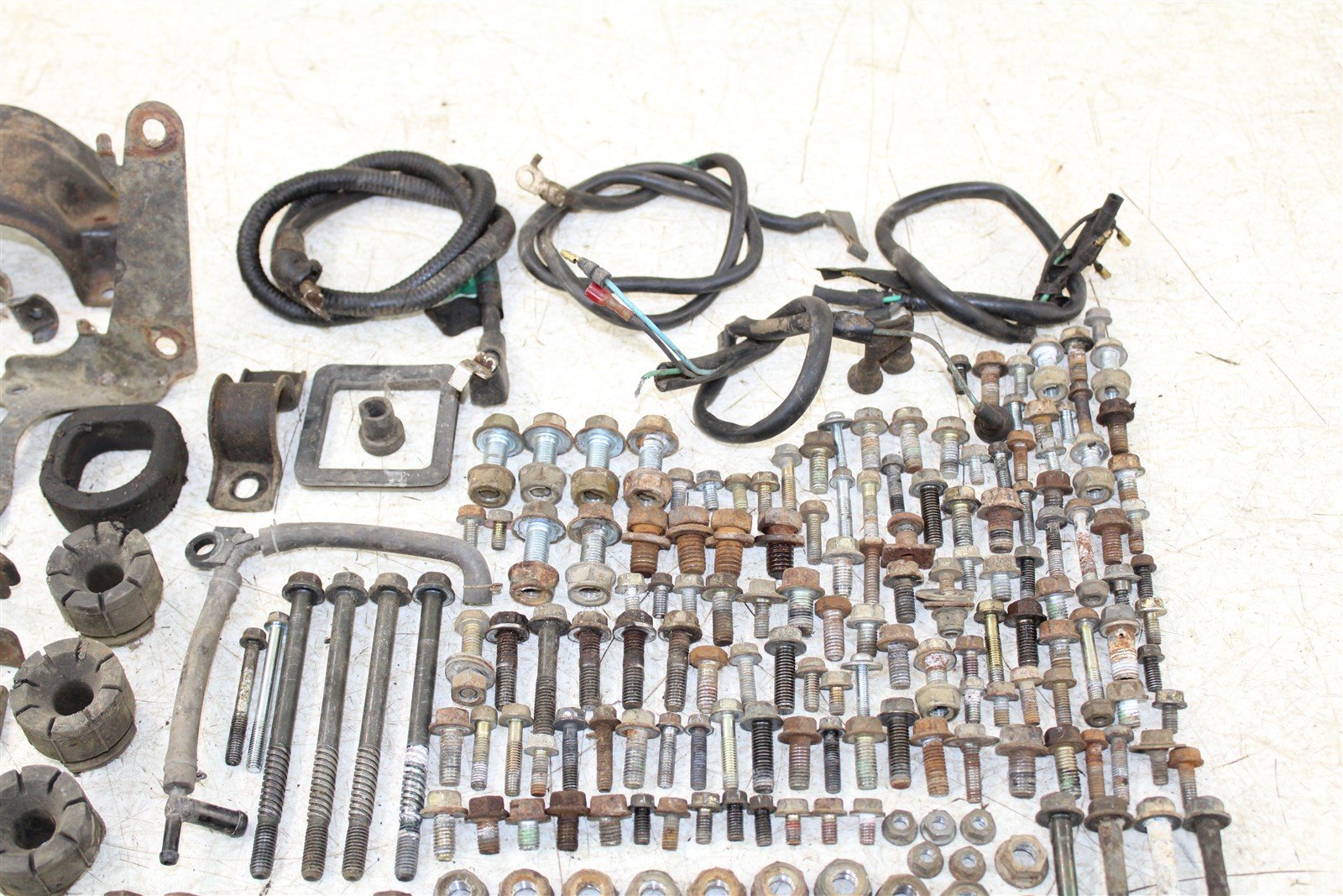 1987 Honda Fourtrax 350D Chassis Bolt Kit Hardware Bracket Mount Wire 11111