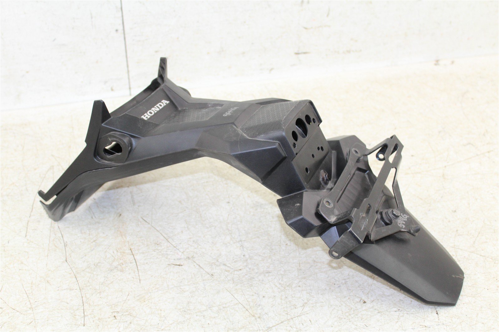 2018 Honda Grom Rear Tail Fender Plastic License Plate Mount 594G