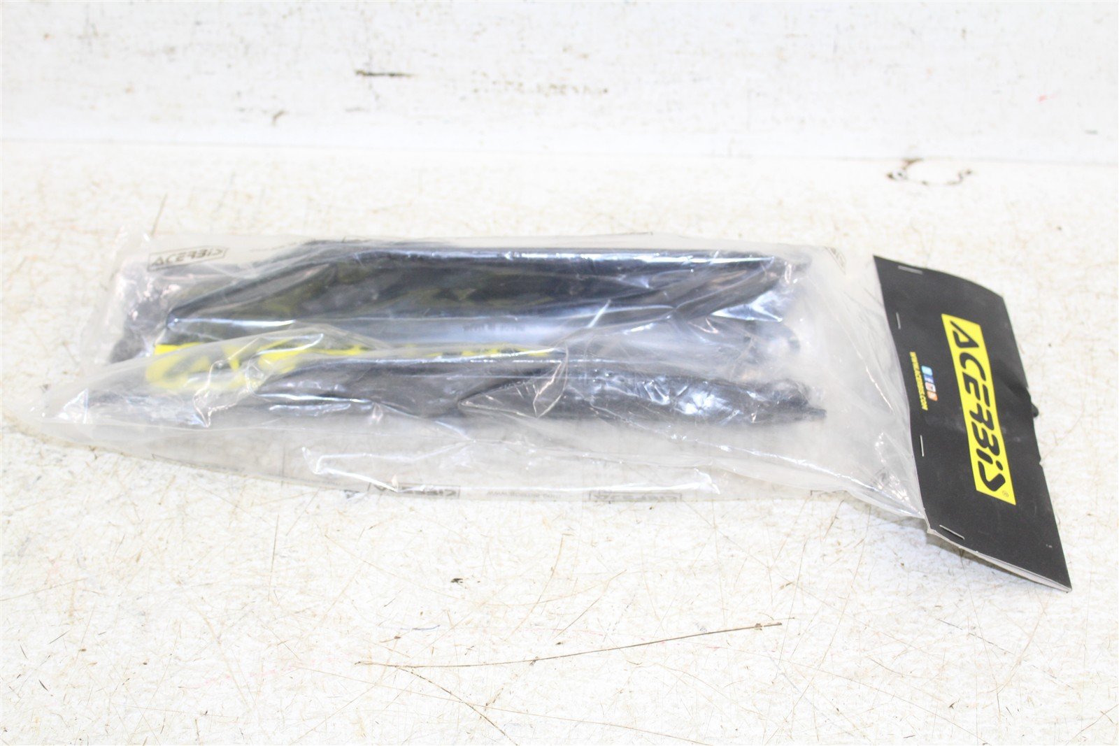 2017 Honda CRF 450R Acerbis Black Fork Guards Fork Tube Plastics 2640300001 613G