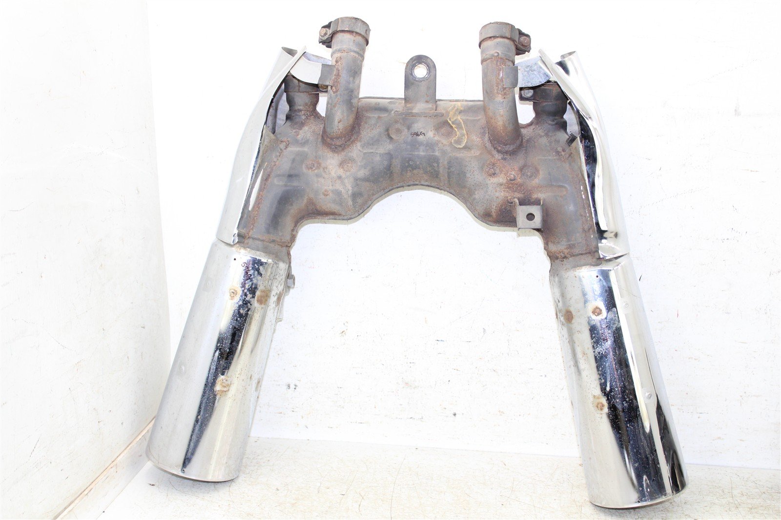 2003 Yamaha V Max VMX12R Exhaust Silencer Muffler 596G