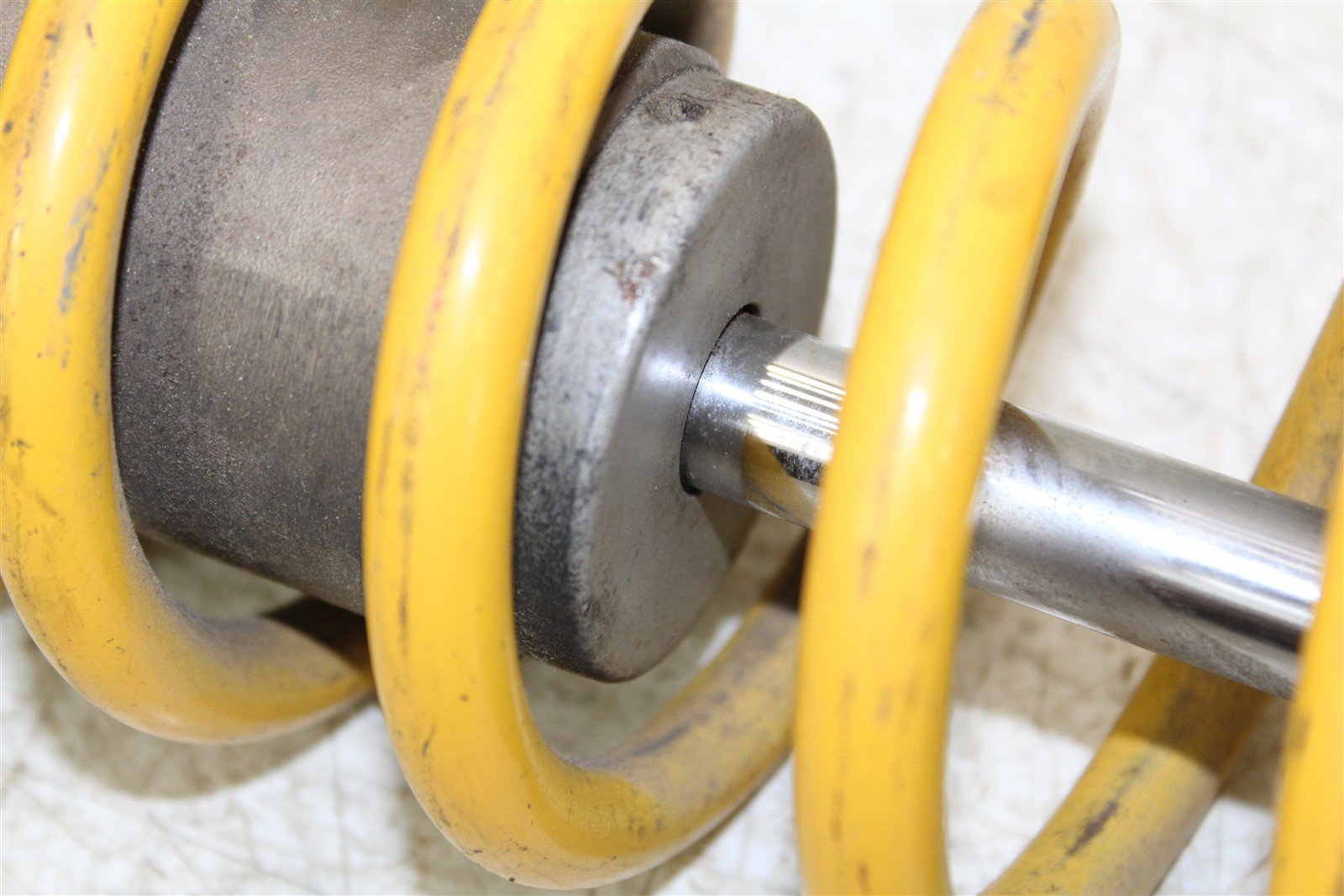 2005 Honda CRF 250R Rear Shock Suspension Spring Absorber 563G