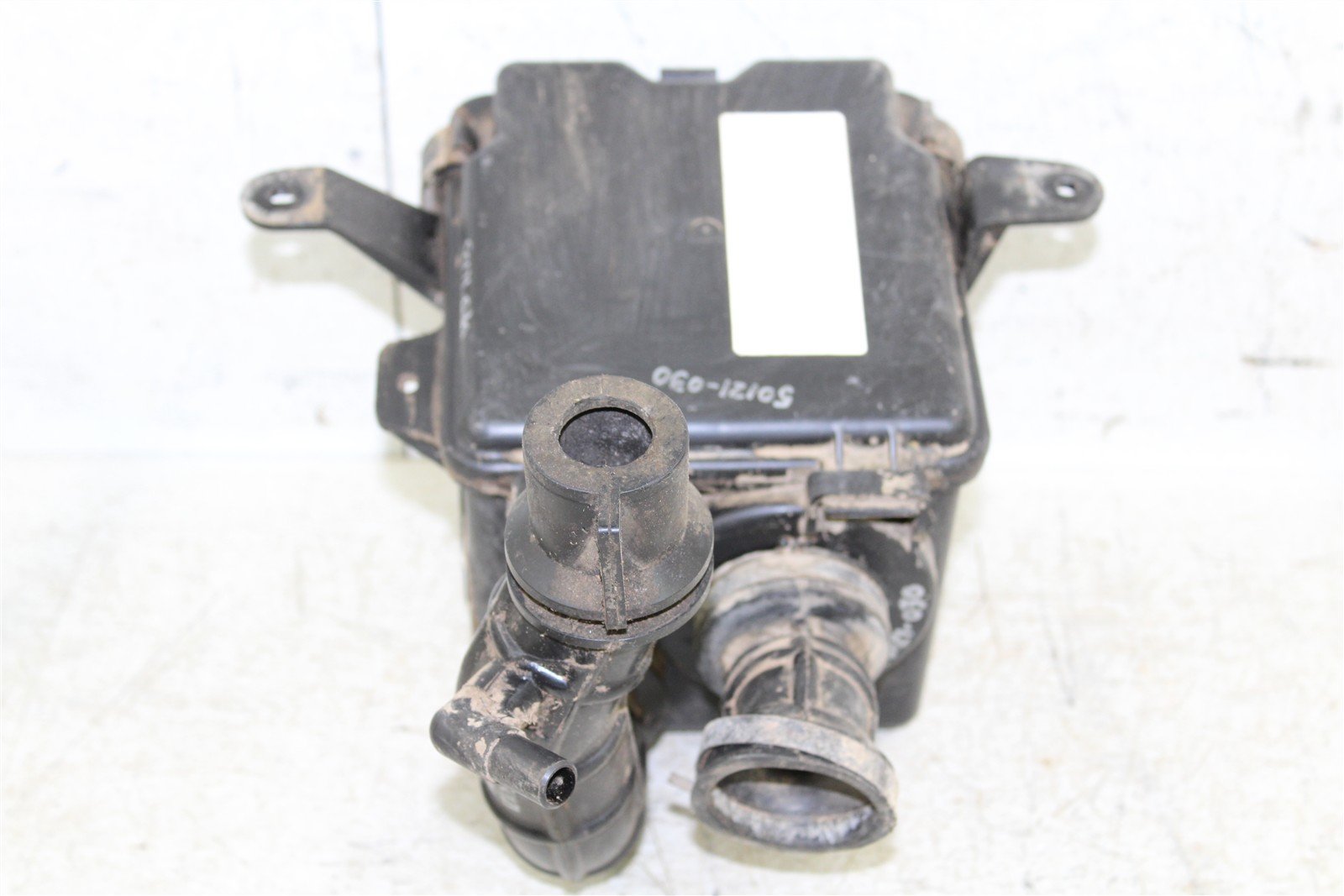2003 Yamaha Bear Tracker 250 Air Box Intake Housing Boot Filter Cage 50121
