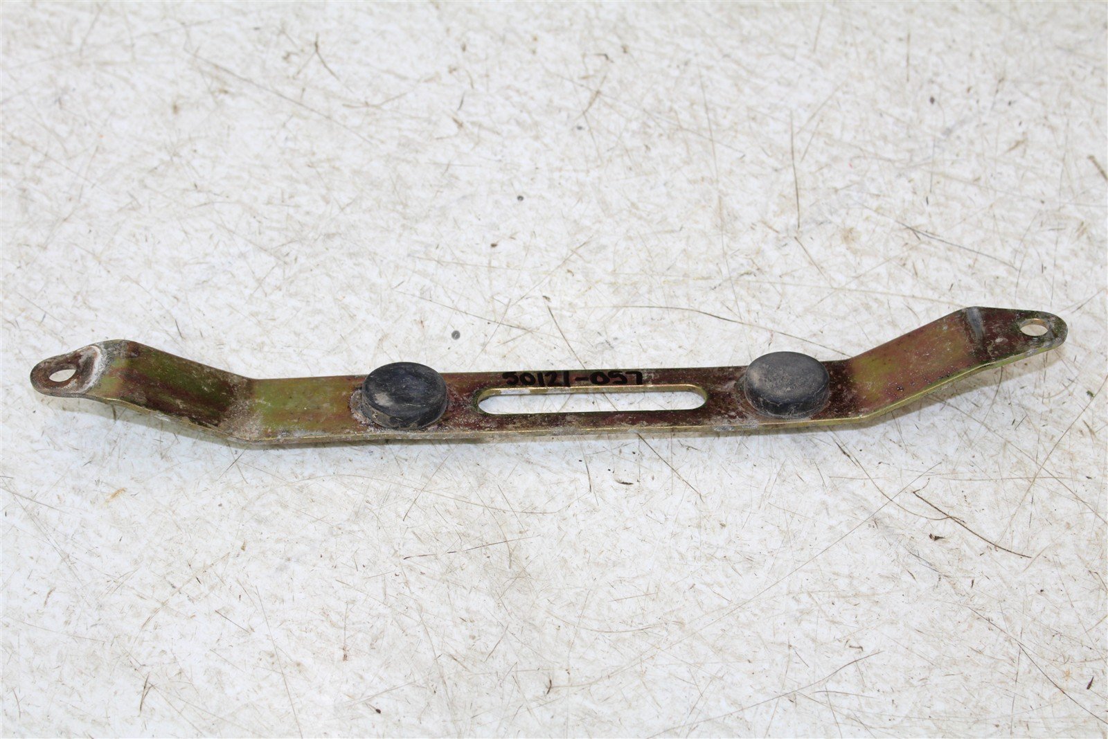 2003 Yamaha Bear Tracker 250 Battery Hold Down Mount Bracket 50121