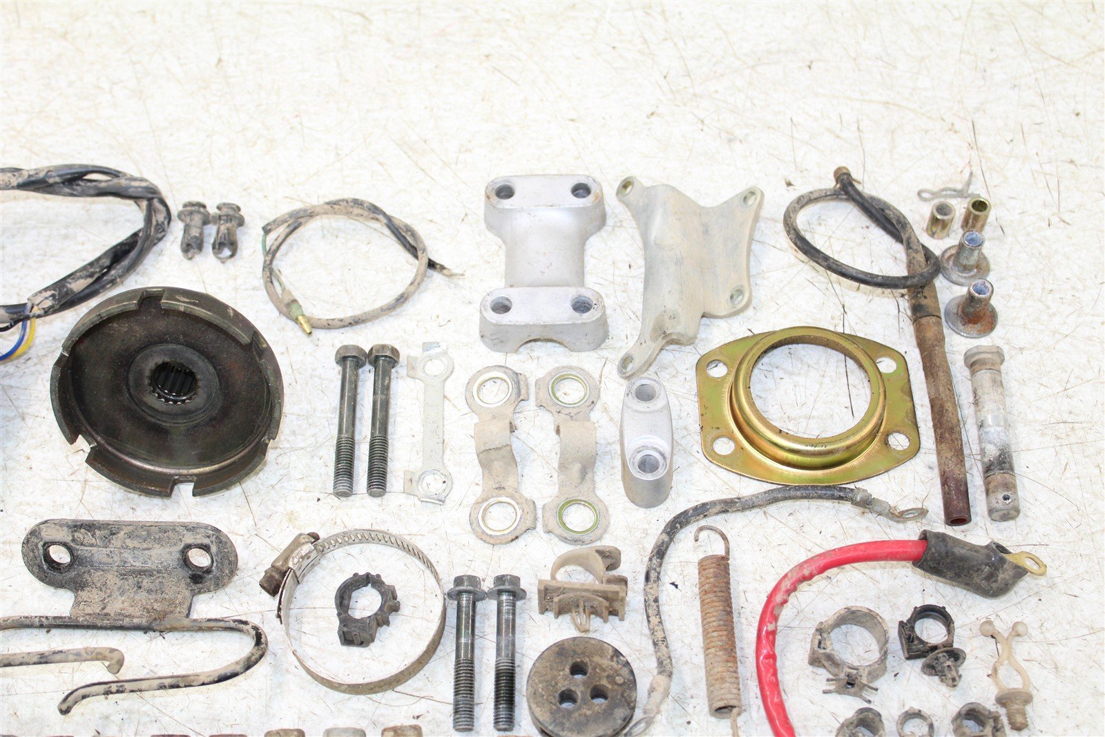 2003 Yamaha Bear Tracker 250 Chassis Bolt Kit Hardware Mount Bracket Wire 50121