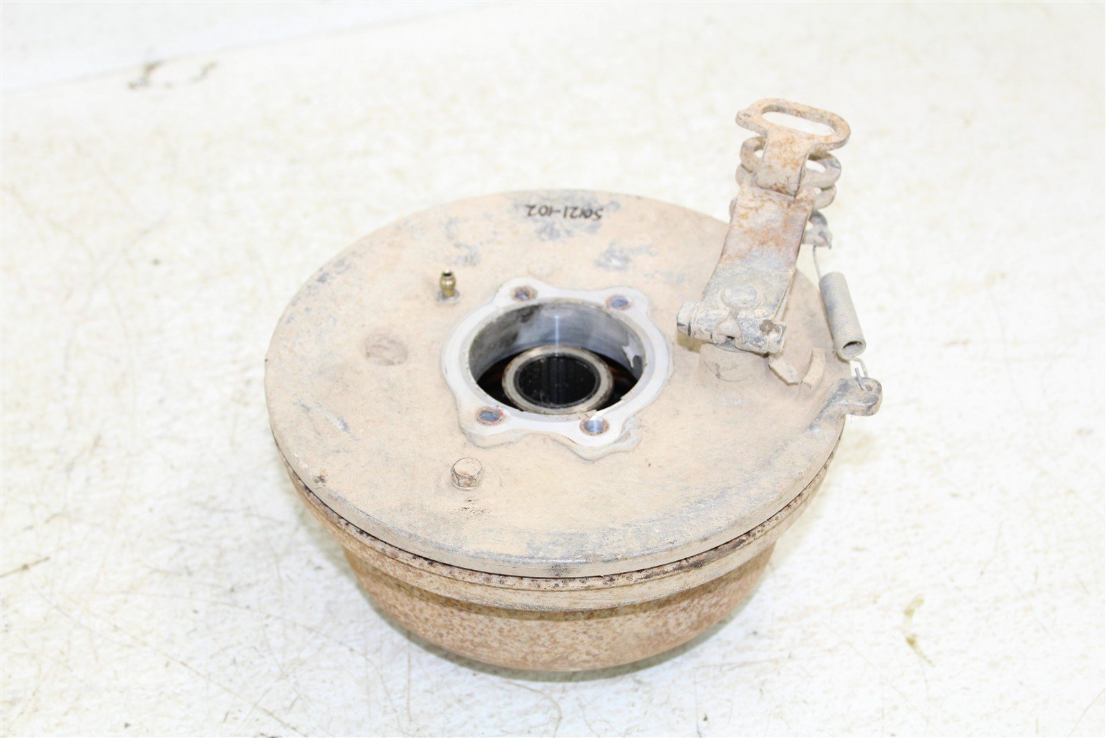 2003 Yamaha Bear Tracker 250 Rear Brake Drum Backing Plate Panel Hub 50121