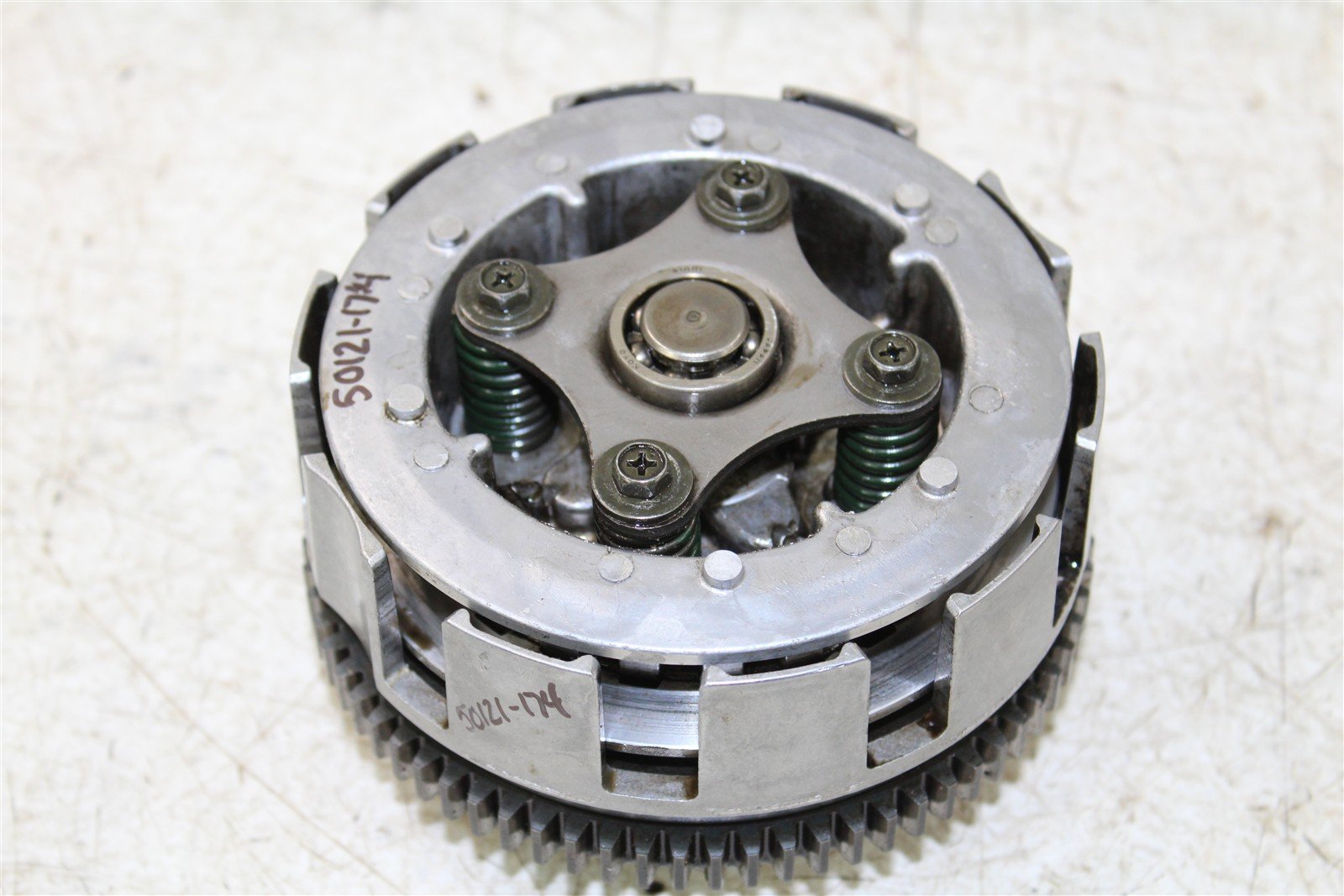 2003 Yamaha Bear Tracker 250 Clutch Basket Inner Hub Pressure Plate 50121