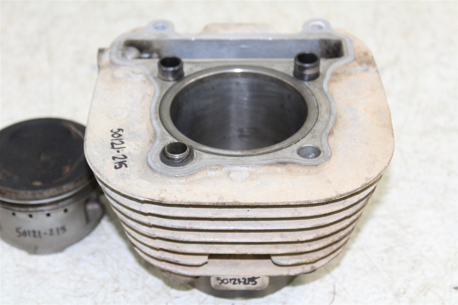 2003 Yamaha Bear Tracker 250 Engine Cylinder Jug w/ Piston 50121