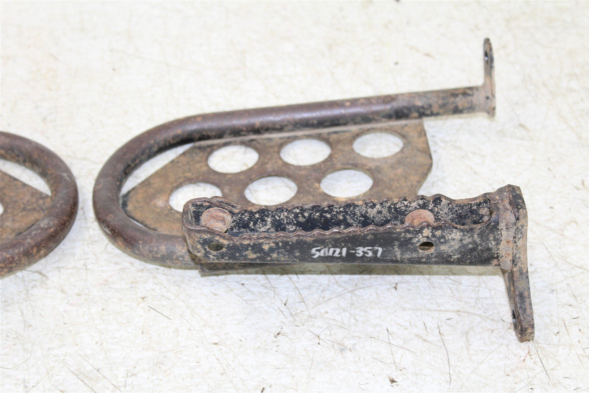 2003 Yamaha Bear Tracker 250 Foot Pegs Rests Set Left Right 50121