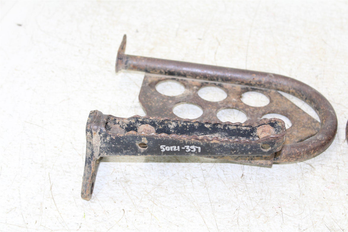 2003 Yamaha Bear Tracker 250 Foot Pegs Rests Set Left Right 50121