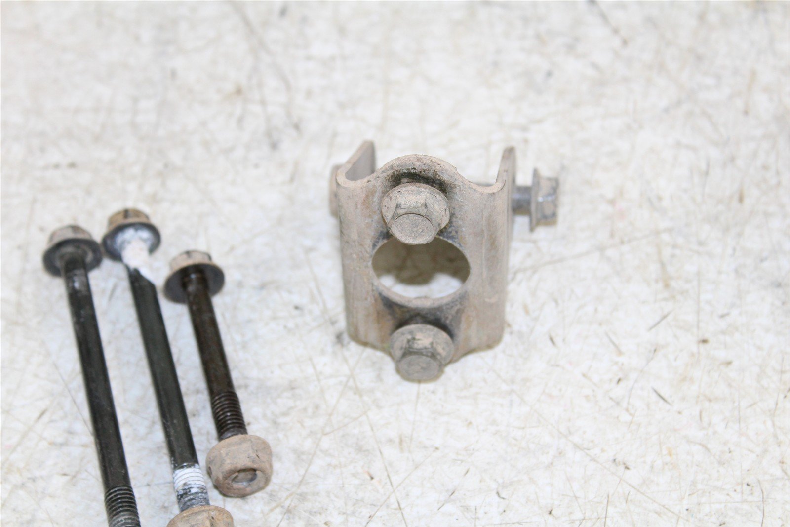 2003 Yamaha Bear Tracker 250 Engine Mounts Motor Brackets 50121