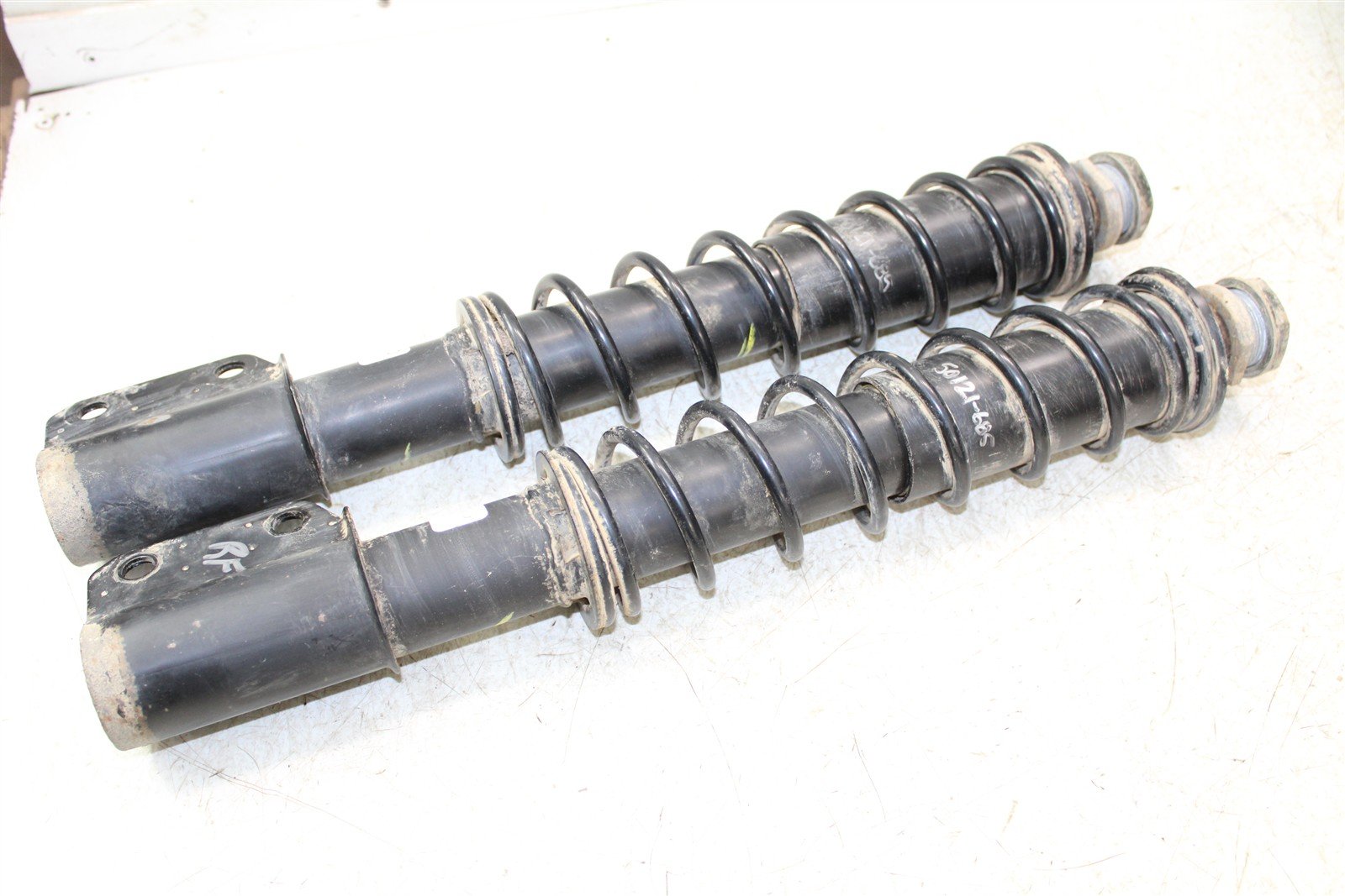 2003 Yamaha Bear Tracker 250 Front Shocks Spring Absorber Left Right 50121