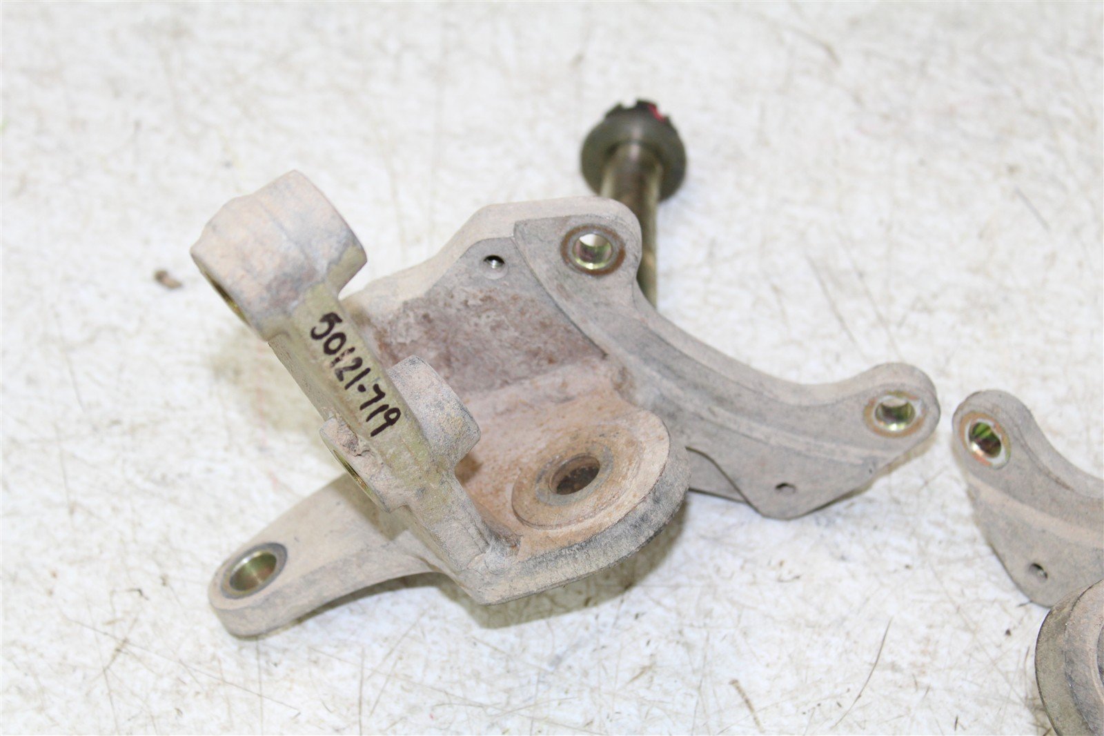 2003 Yamaha Bear Tracker 250 Front Spindles Knuckle Set Left Right 50121