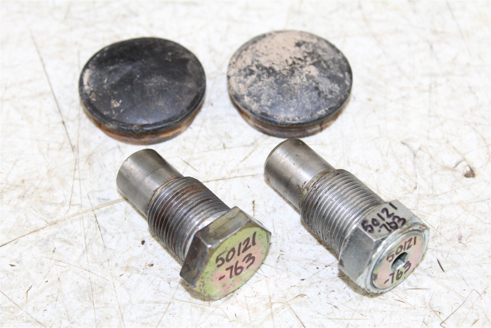 2003 Yamaha Bear Tracker 250 Swingarm Pivot Bolts Swing Arm Nut 50121