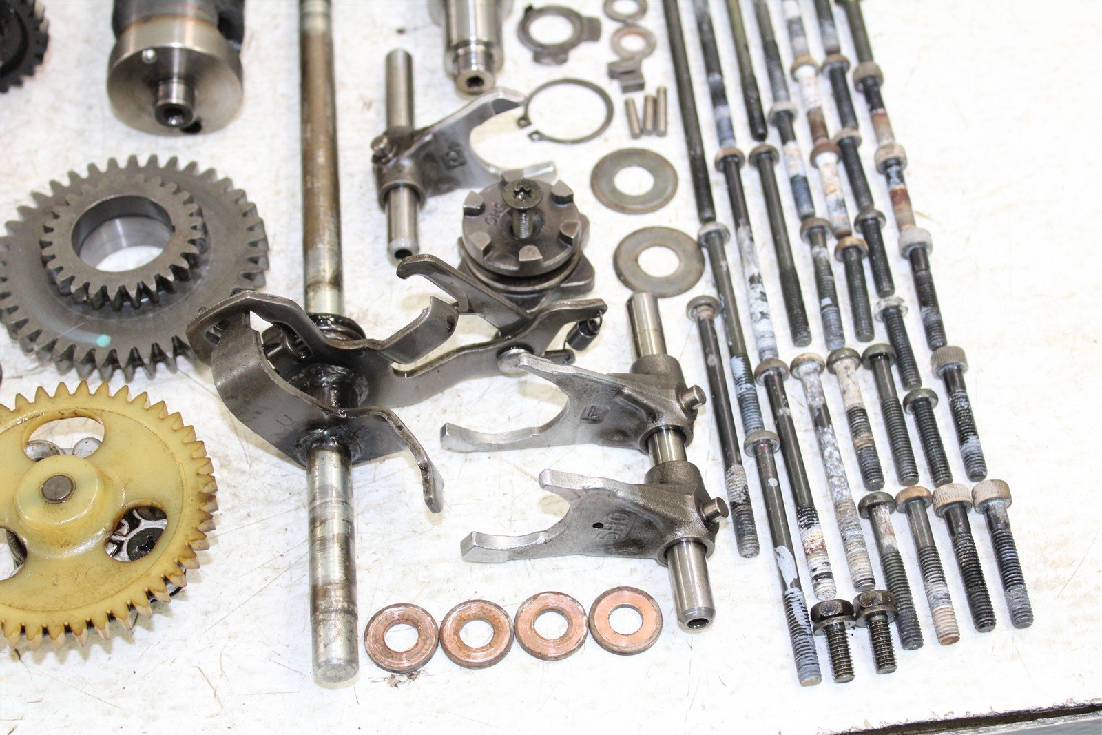 2003 Yamaha Bear Tracker 250 Transmission Gears Shift Shaft Forks Drum 50121
