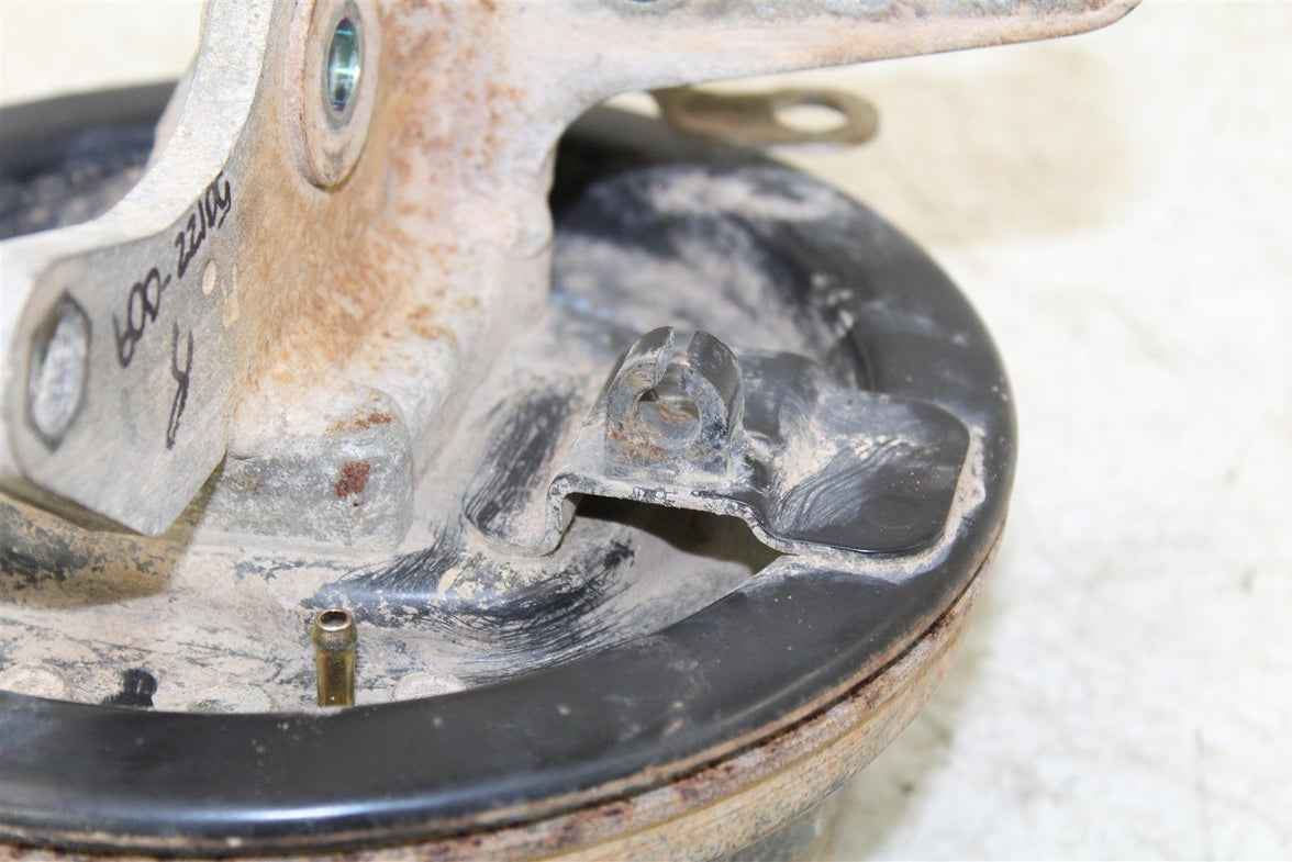 1999 Yamaha Bear Tracker 250 Front Right Brake Drum Backing Plate Panel Hub50122