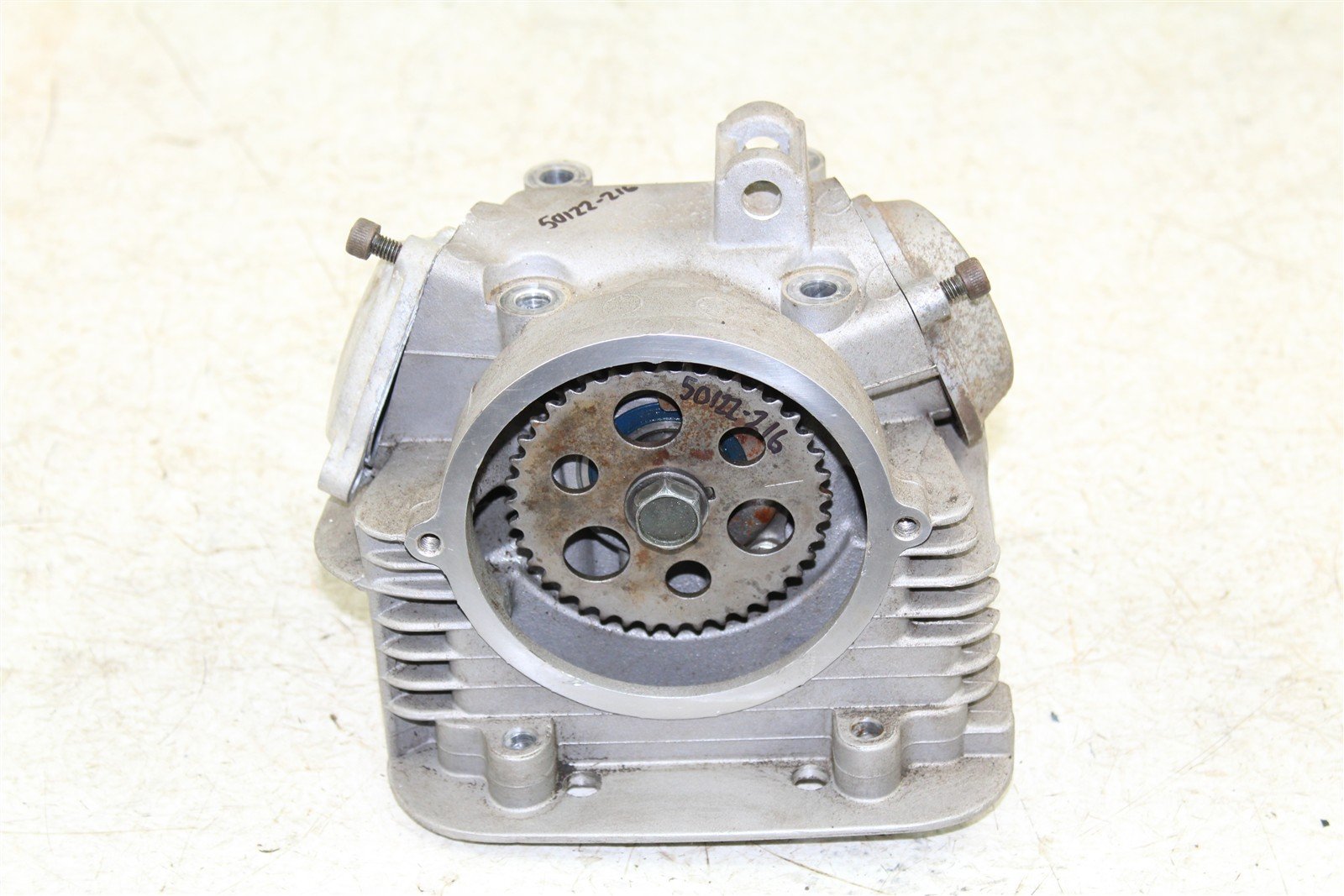 1999 Yamaha Bear Tracker 250 Cylinder Head Valve Cover w/ Camshaft READ 50122