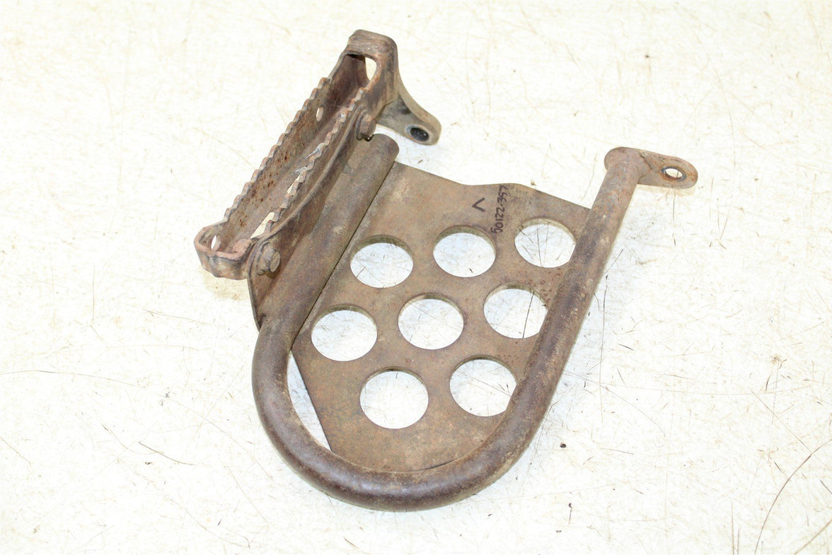 1999 Yamaha Bear Tracker 250 Foot Pegs Rests Set Left Right 50122
