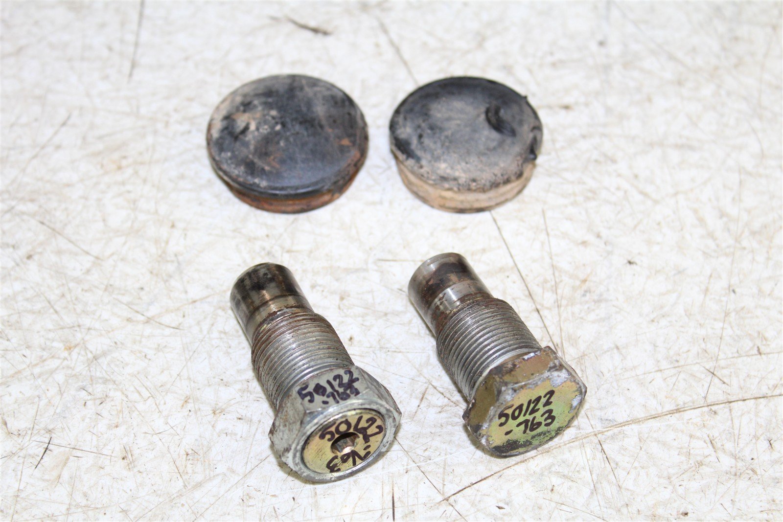 1999 Yamaha Bear Tracker 250 Swingarm Pivot Bolts Swing Arm Nut 50122