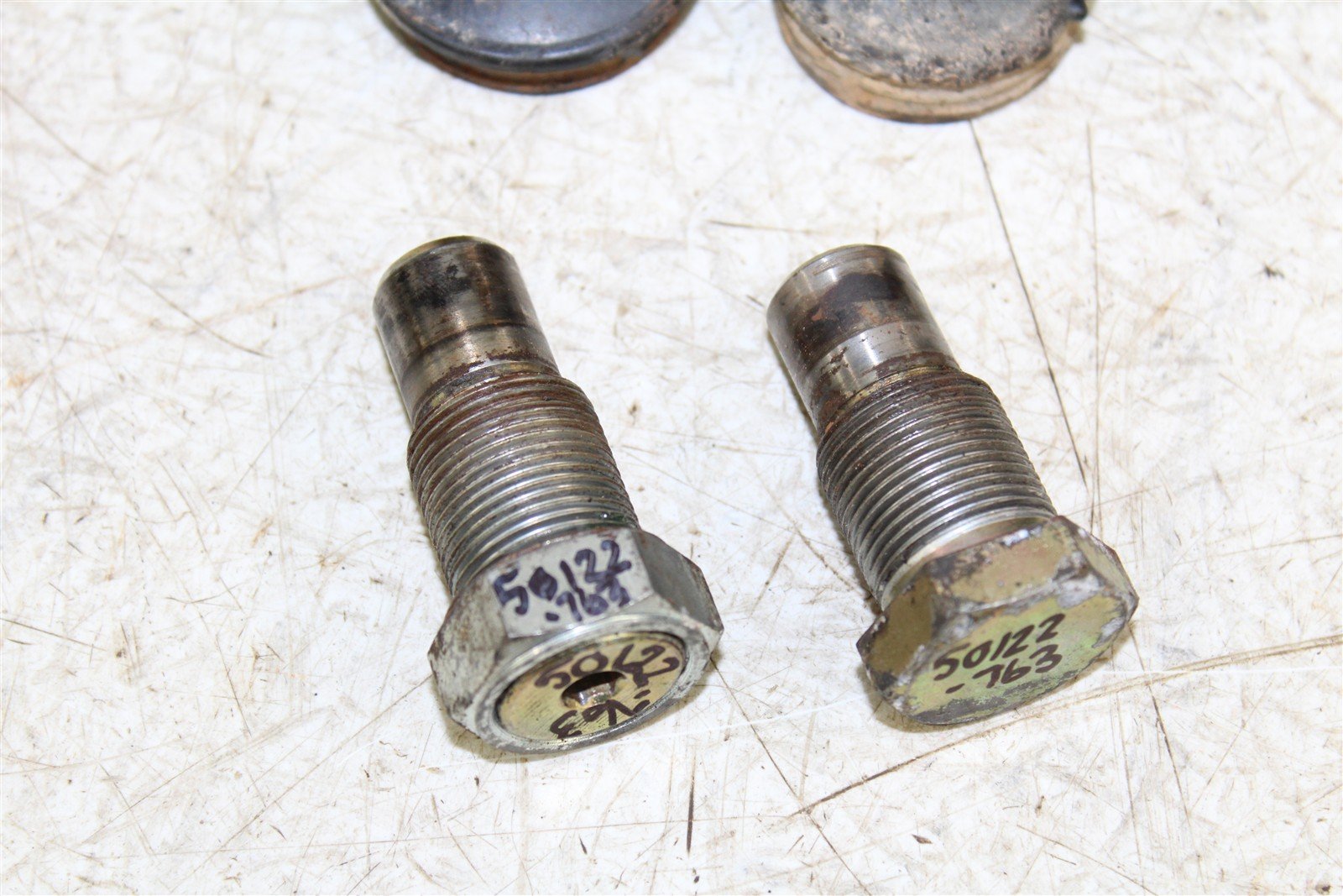 1999 Yamaha Bear Tracker 250 Swingarm Pivot Bolts Swing Arm Nut 50122