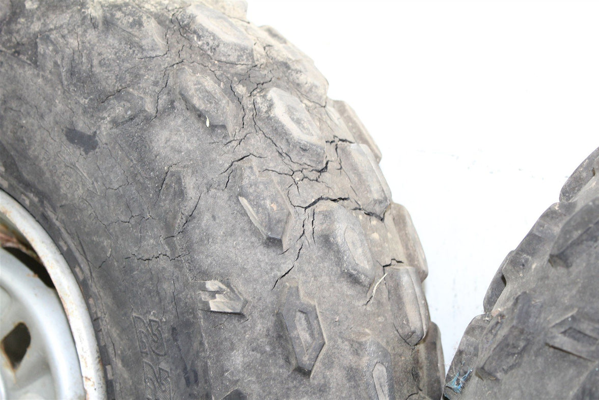 1999 Yamaha Bear Tracker 250 Front Wheel Set Rims 50122