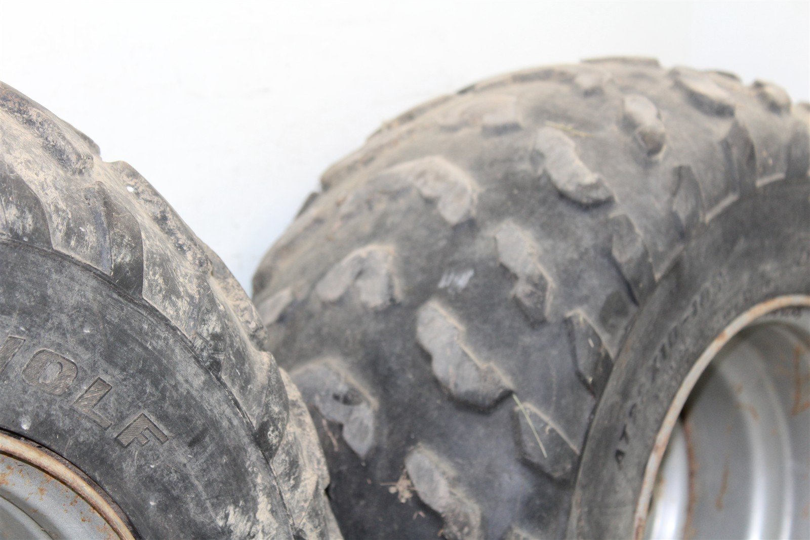 1999 Yamaha Bear Tracker 250 Rear Wheel Set Rims 50122
