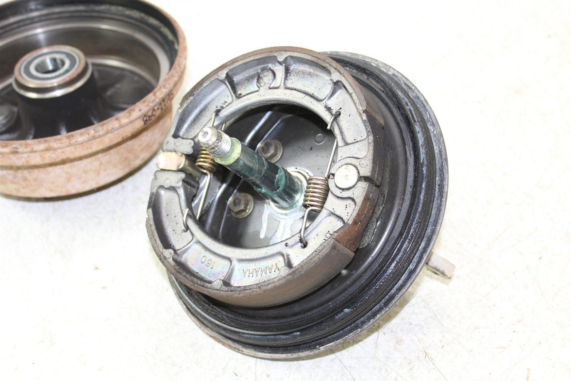 1999 Yamaha Bear Tracker 250 Front Left Brake Drum Backing Plate Panel Hub 50122