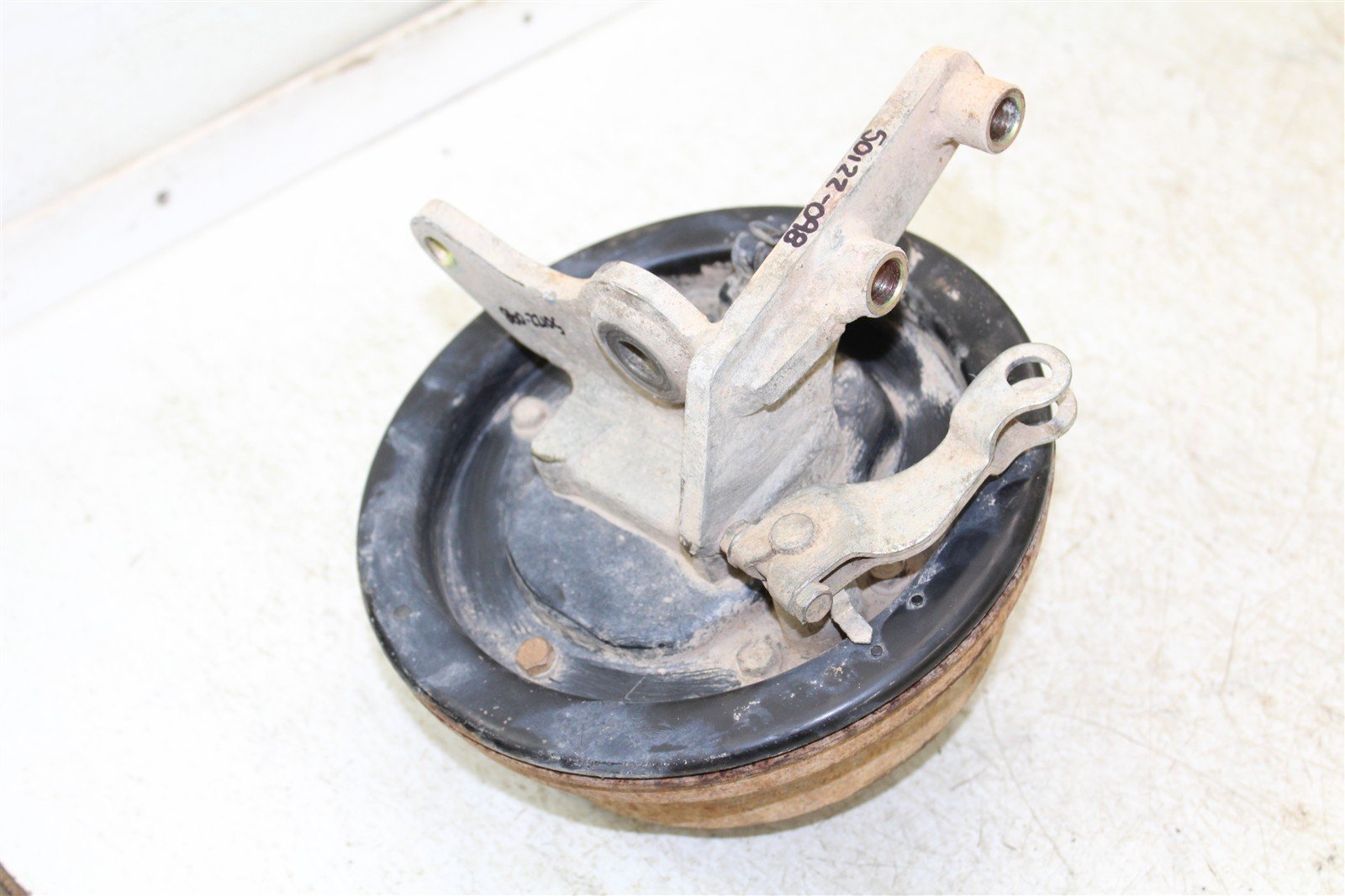 1999 Yamaha Bear Tracker 250 Front Left Brake Drum Backing Plate Panel Hub 50122