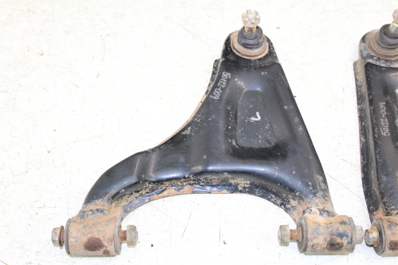 1999 Yamaha Bear Tracker 250 Front Lower Control A Arms 50122