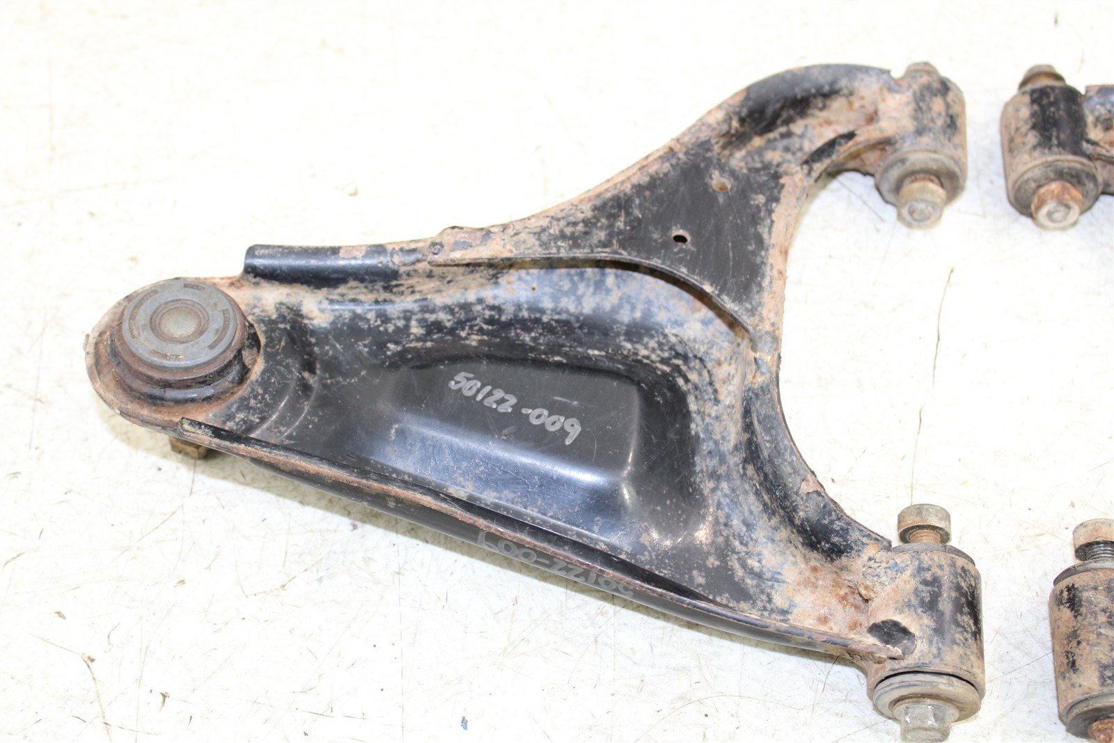 1999 Yamaha Bear Tracker 250 Front Lower Control A Arms 50122