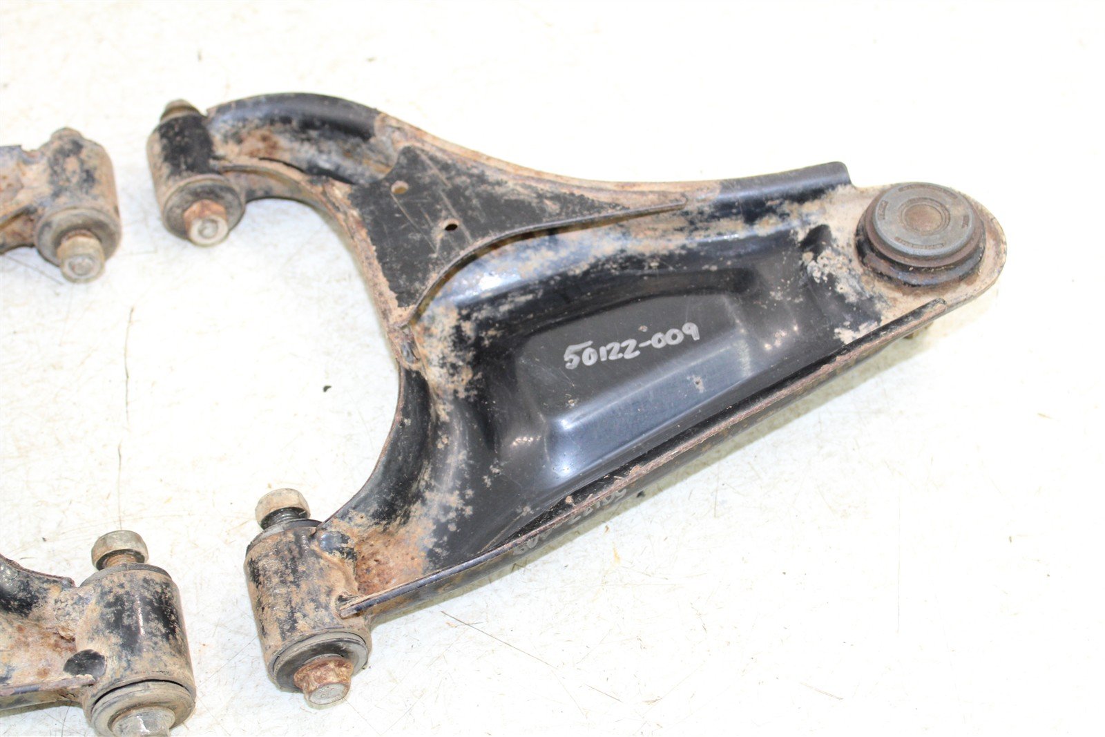 1999 Yamaha Bear Tracker 250 Front Lower Control A Arms 50122