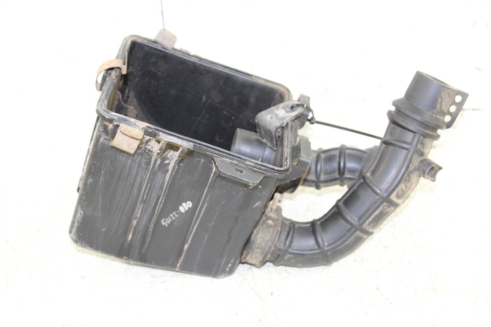 1999 Yamaha Bear Tracker 250 Air Box Intake Housing Boot Filter Cage 50122