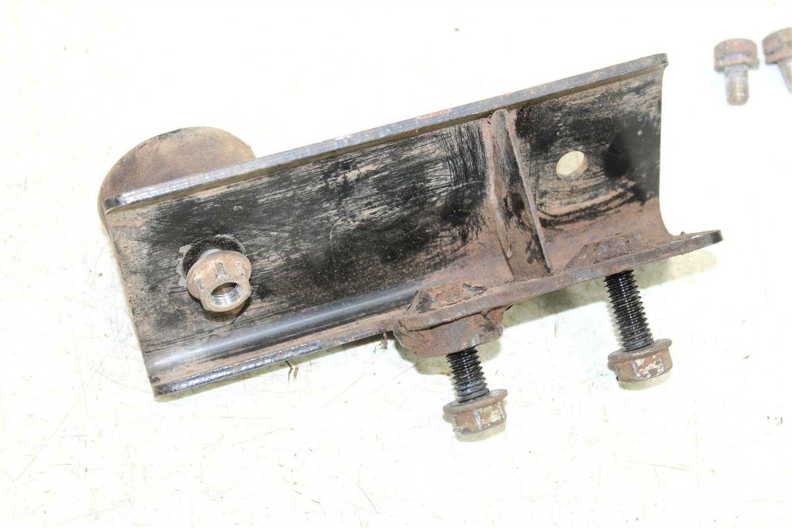 2007 Polaris Trail Boss 330 2x4 Engine Isolator Mounts Motor Brackets 34156