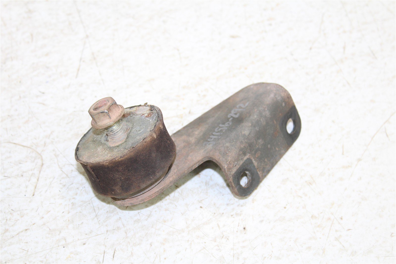 2007 Polaris Trail Boss 330 2x4 Engine Isolator Mounts Motor Brackets 34156