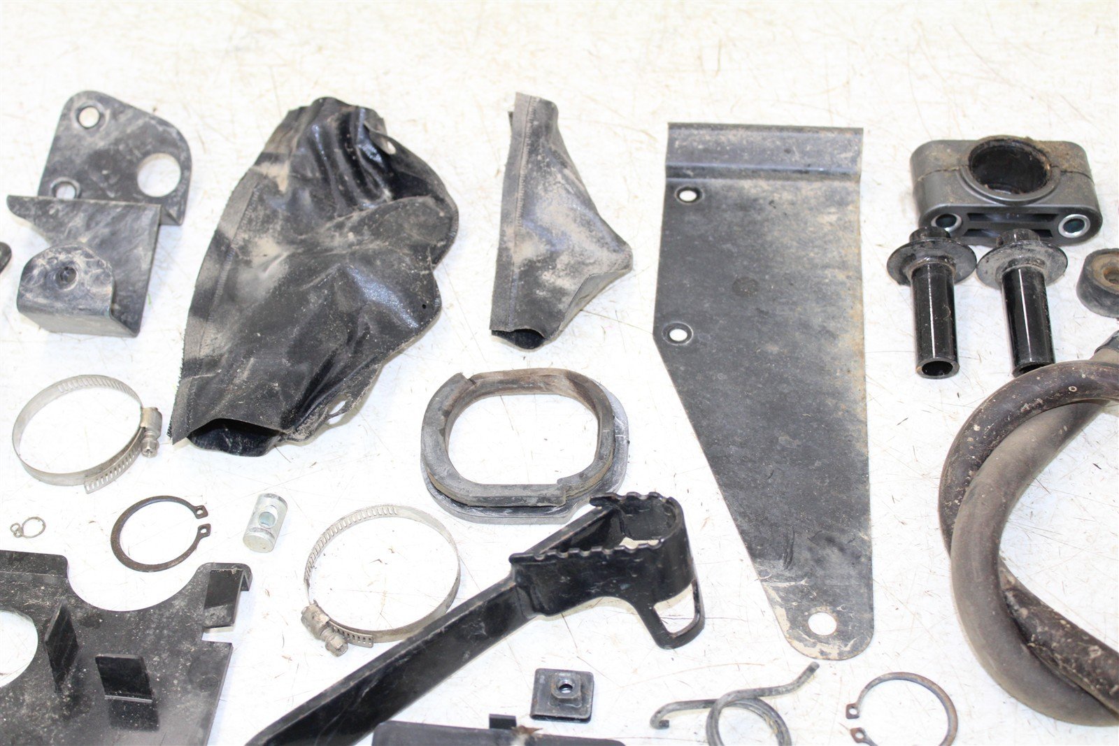 2008 Kawasaki Prairie 360 4x4 Chassis Bolt Kit Hardware Bracket Wire Mount 24060