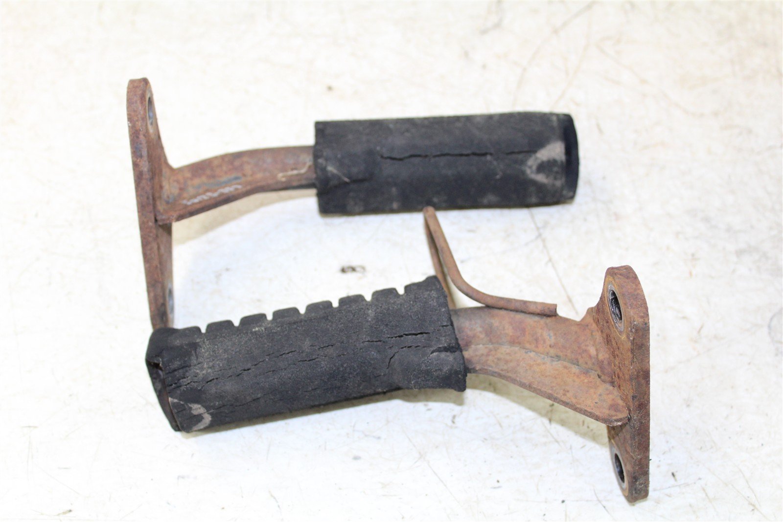 2003 Yamaha Raptor 80 Foot Pegs Rests Set Left Right 50123