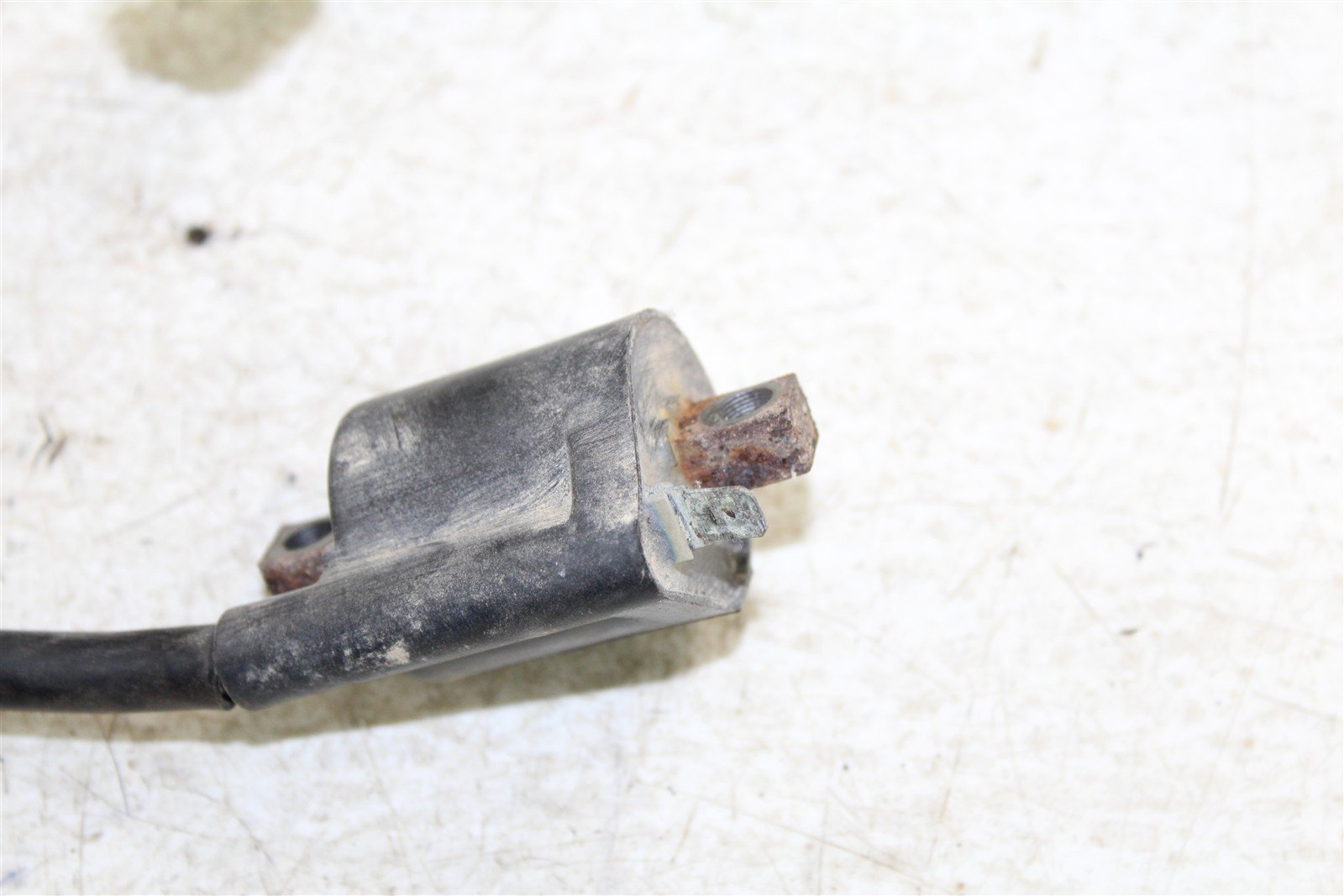 2003 Yamaha Raptor 80 Ignition Coil Wire Plug Boot w/ Voltage Regulator 50123