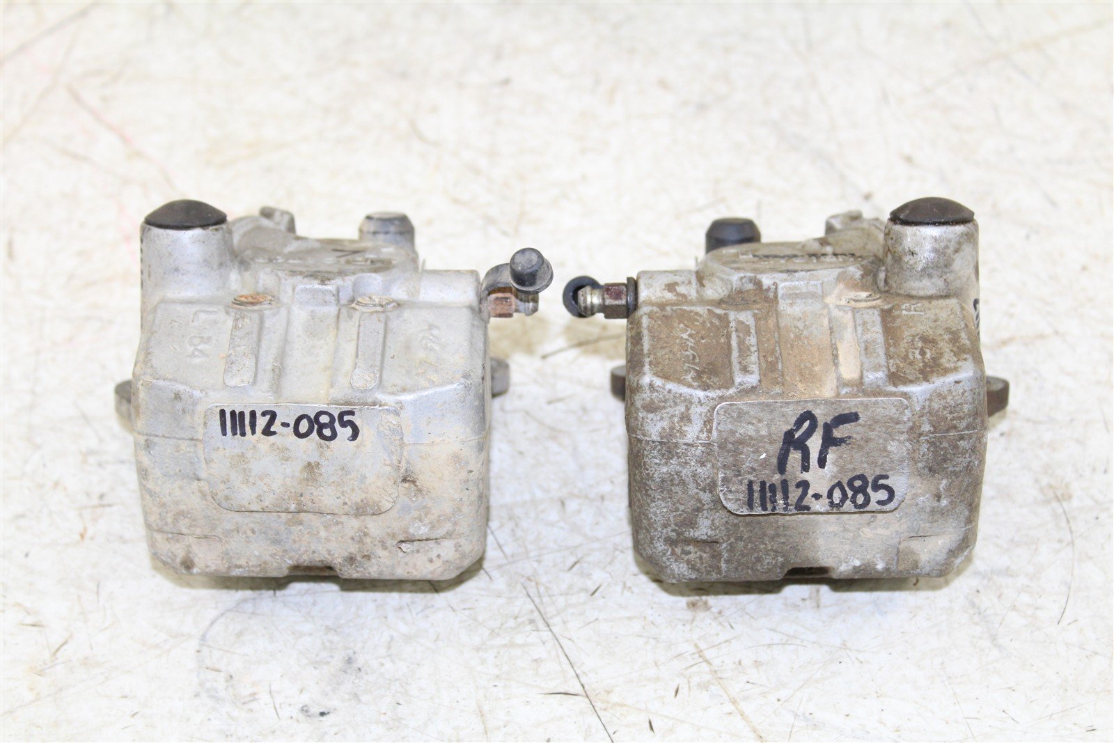 2002 Honda TRX 300EX Front Brake Calipers Set Left Right 11112