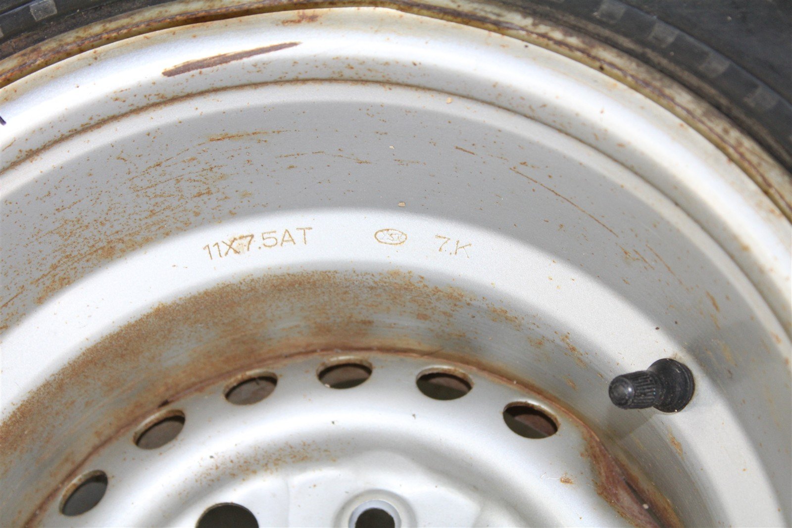 1988 Honda Fourtrax 300 4x4 Rear Wheel Set Rims 11113