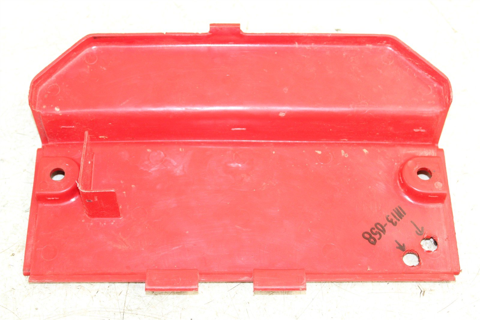 1988 Honda Fourtrax 300 4x4 Plastic Battery Cover Panel 11113