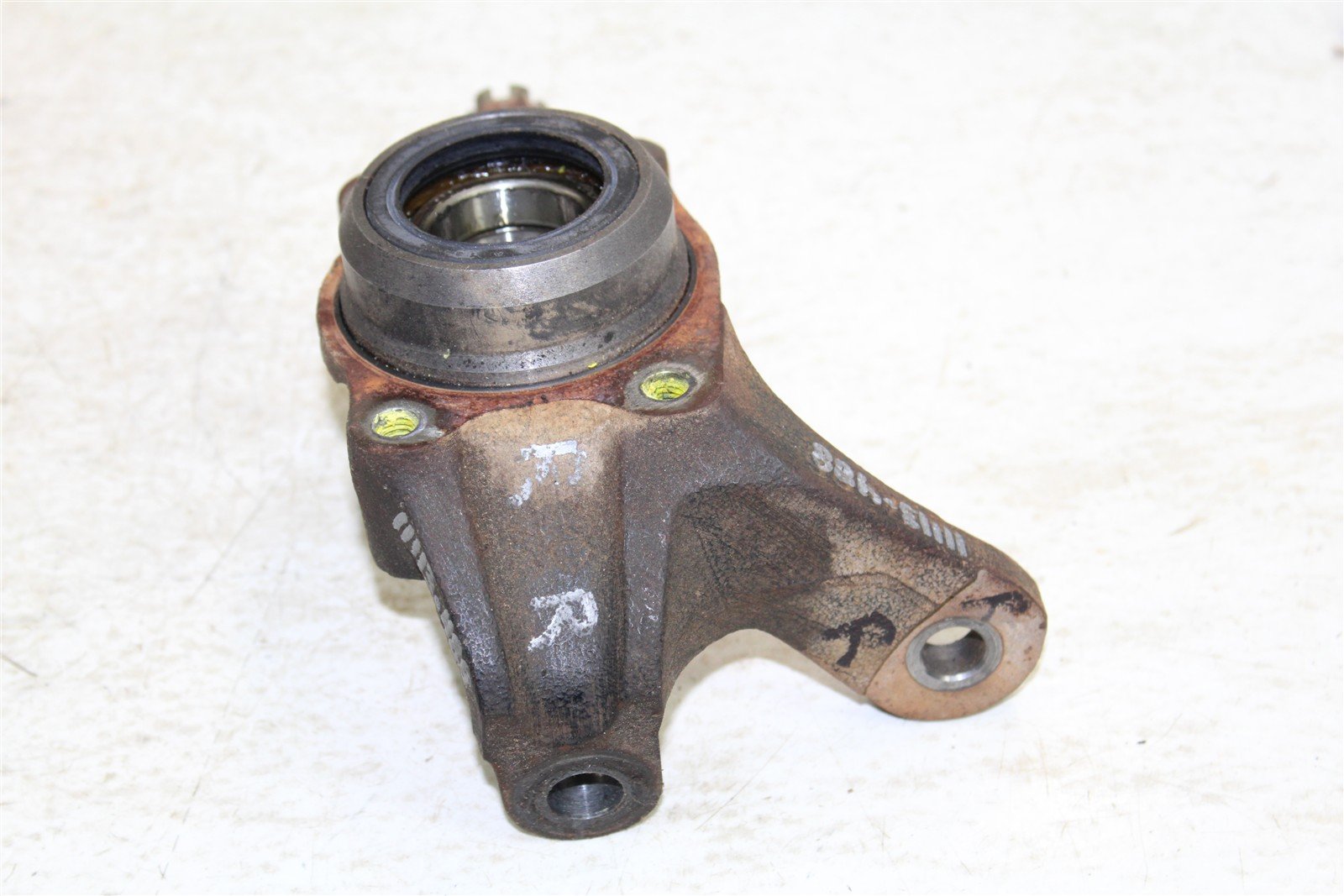1988 Honda Fourtrax 300 4x4 Front Right Knuckle Control Arm Mount 11113