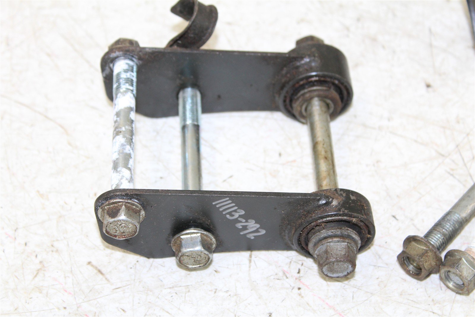 1988 Honda Fourtrax 300 4x4 Engine Mounts Motor Brackets 11113