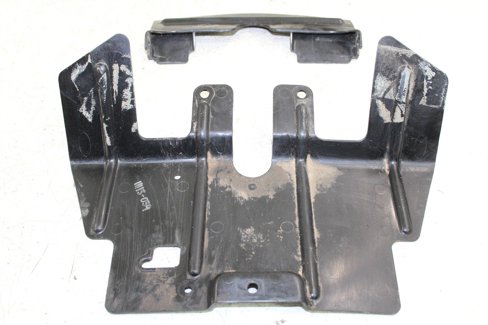 1988 Honda Fourtrax 300 4x4 Snorkel Plate Air Guide Plastic Cover 11113