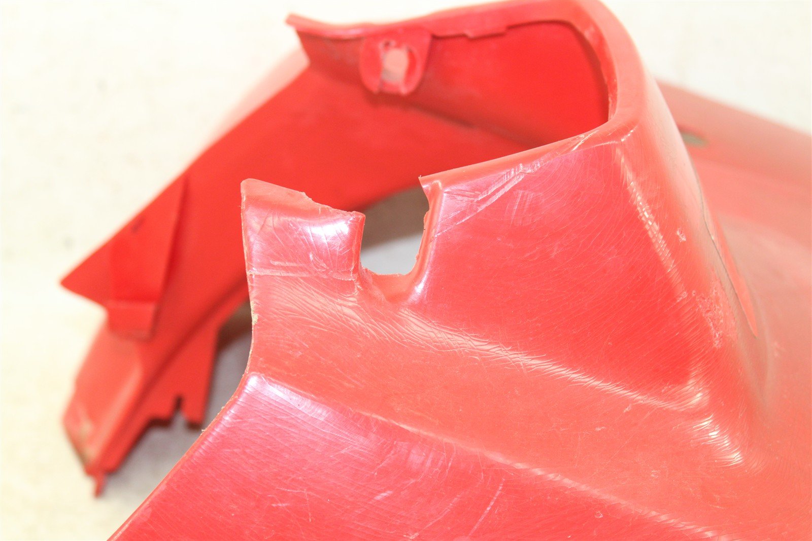 1988 Honda Fourtrax 300 4x4 Front Fender Plastic 11113