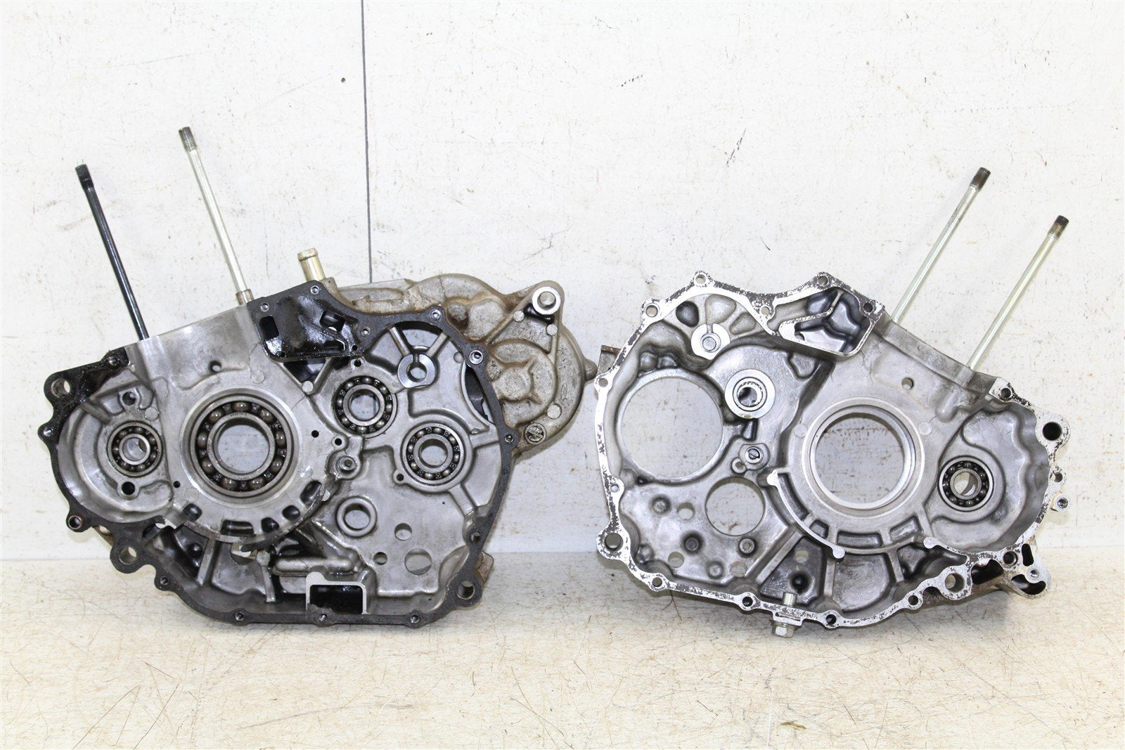 1988 Honda Fourtrax 300 4x4 Engine Cases Crankcase Left Right 11113