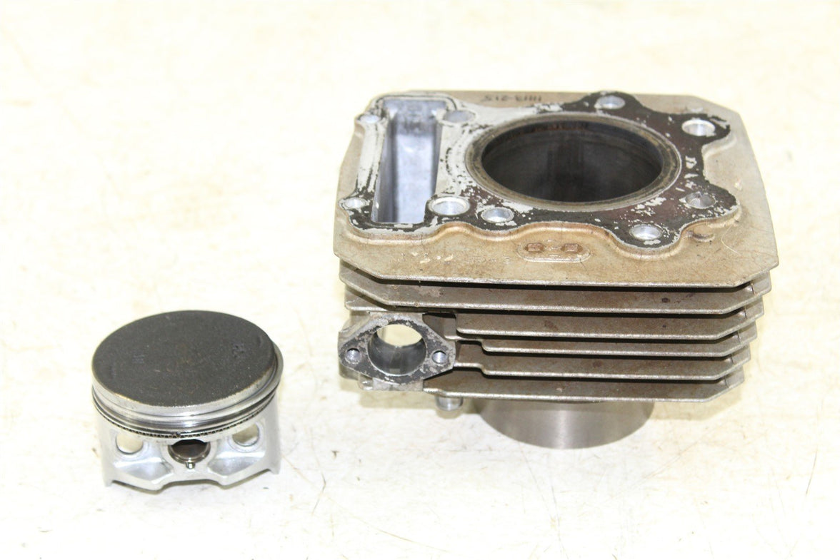 1988 Honda Fourtrax 300 4x4 Engine Cylinder Jug w/ Piston 11113