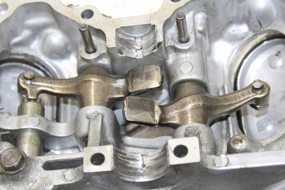 1988 Honda Fourtrax 300 4x4 Cylinder Head Valve Cover Rockers READ DESCRIP 11113