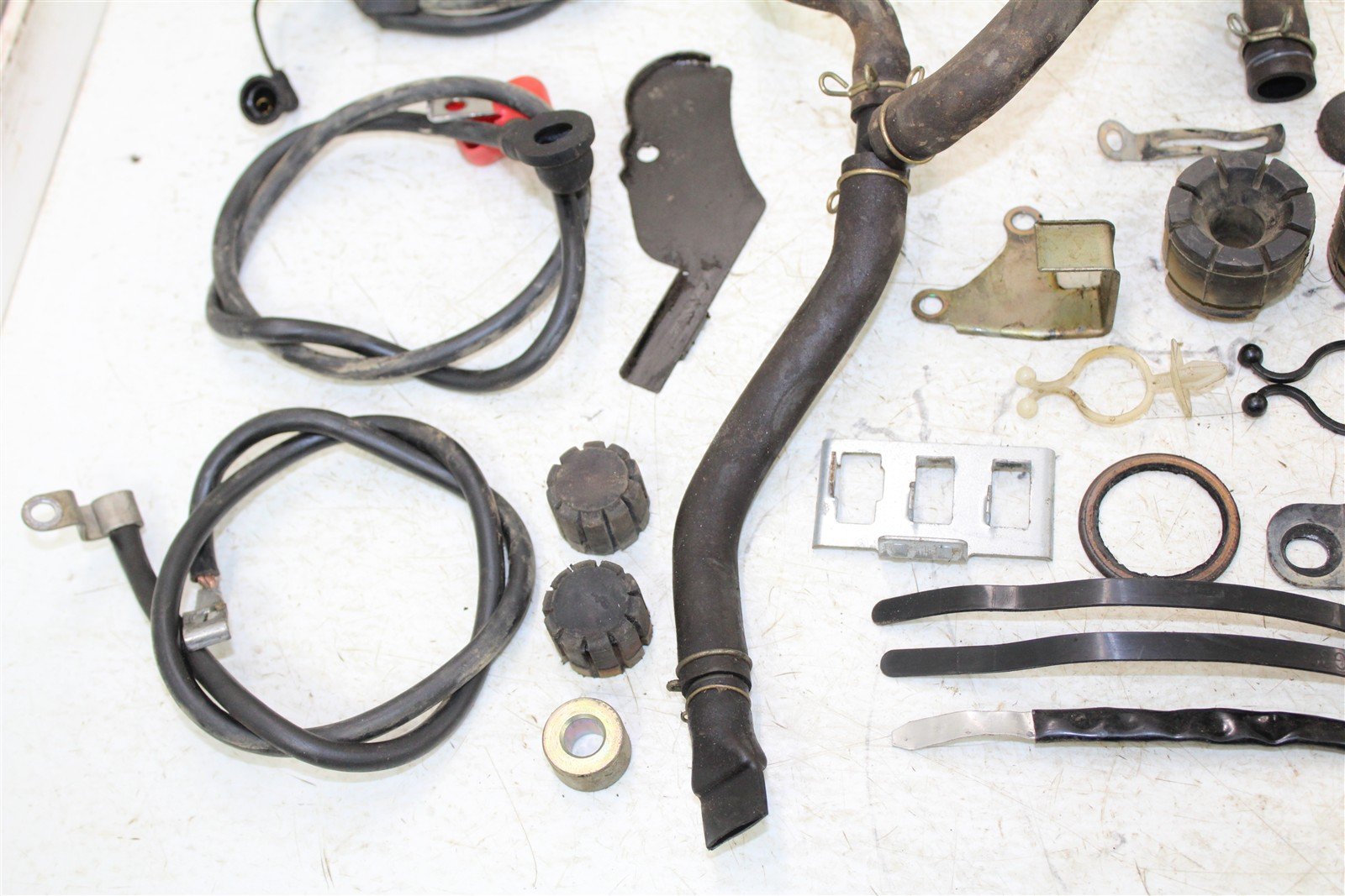 1988 Honda Fourtrax 300 4x4 Chassis Bolt Kit Hardware Bracket Mount Wire 11113