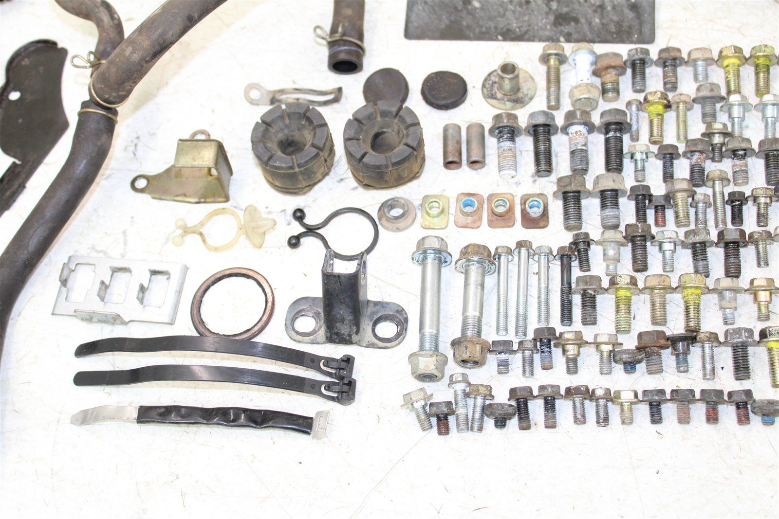 1988 Honda Fourtrax 300 4x4 Chassis Bolt Kit Hardware Bracket Mount Wire 11113